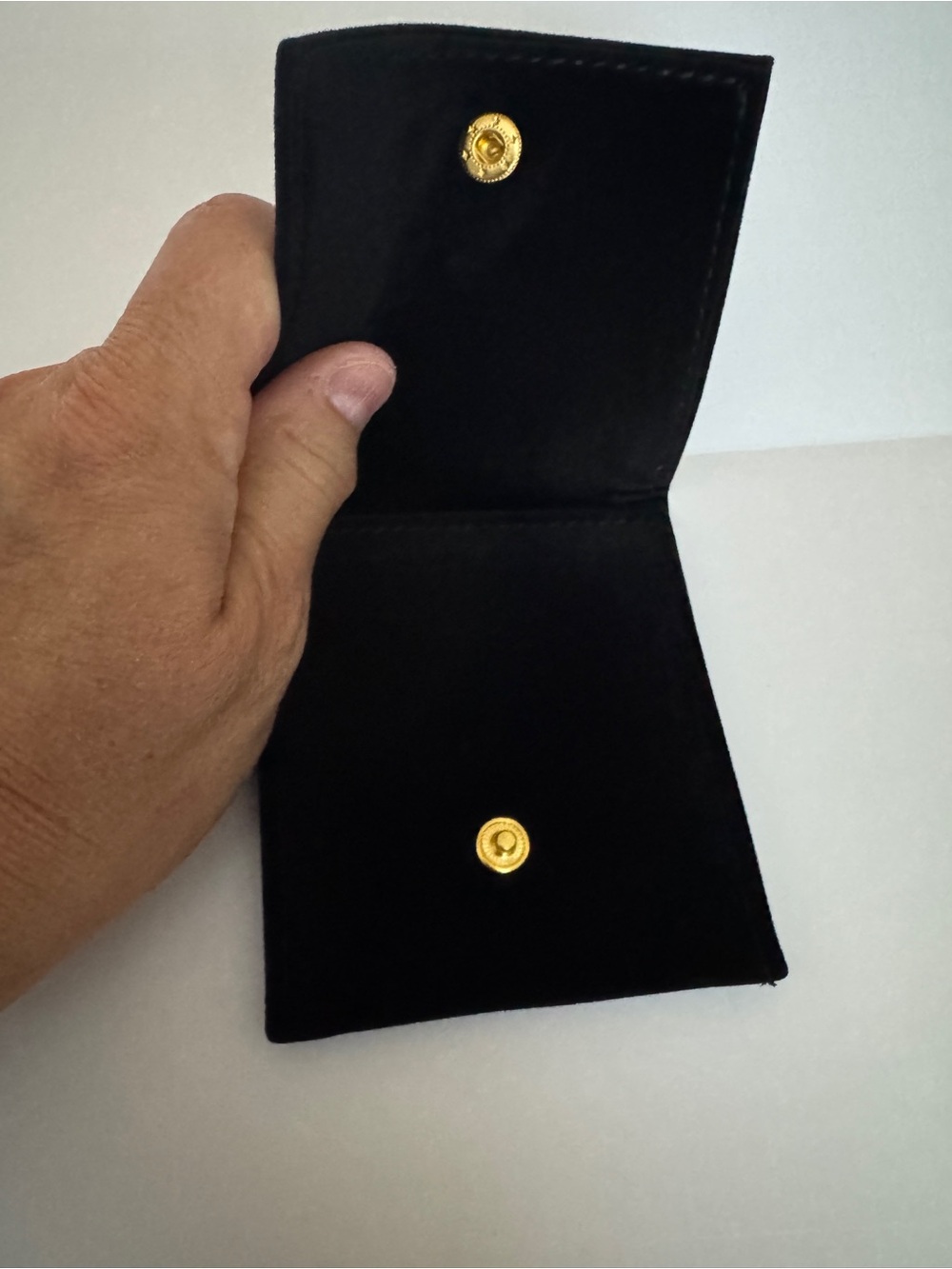 Quay Australia Shiny Gold Link Bracelet - Picture 9 of 11